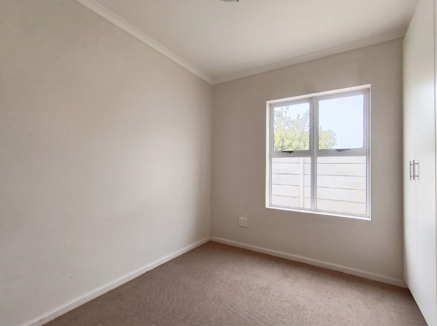 To Let 2 Bedroom Property for Rent in Costa Da Gama Western Cape